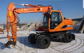 Large Excavators for Sale – Premium Heavy Equipment for Mining & Construction