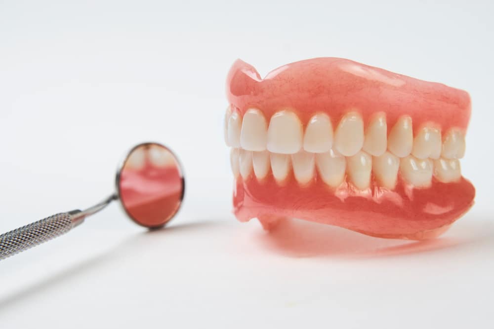 Dentures Calgary: Tips for Long-Lasting, Beautiful Smiles