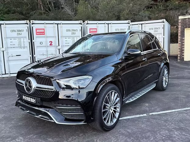 Comparing Used Mercedes-Benz SUVs and Sports Cars: Which One is Right for You?