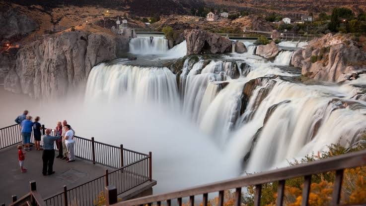 Discover the Best Waterfalls in United States with This Complete Traveler’s Guide